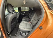 Volvo V40 17
