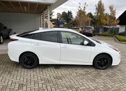 Toyota Prius 7