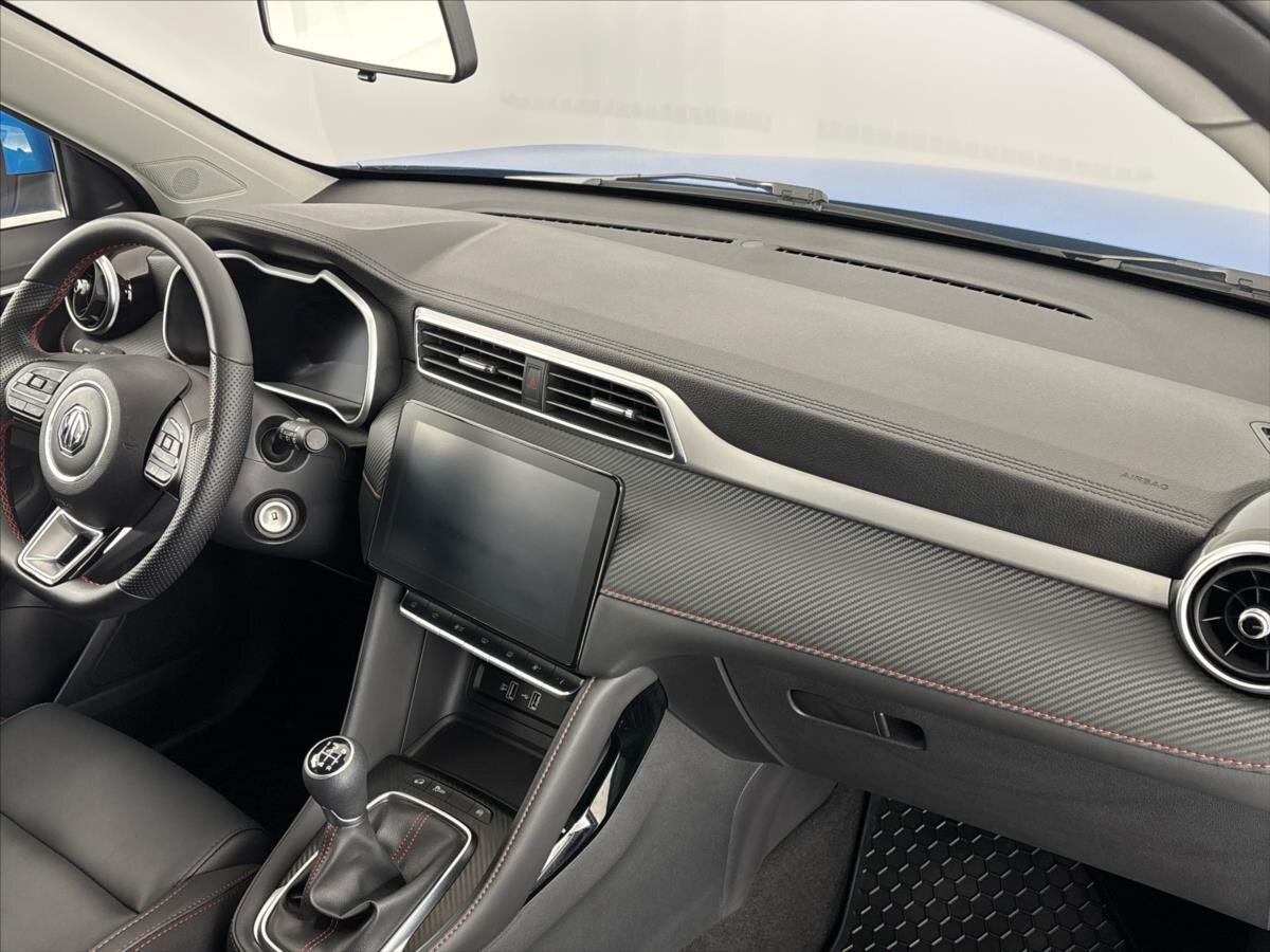 MG ZS SUV / Terénní 1,5 l 78 kw