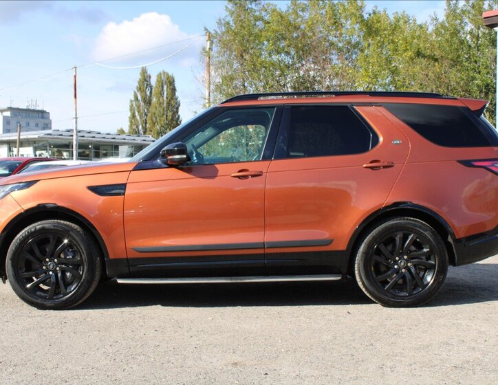 Land Rover Discovery 8