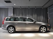 Volvo V70 3