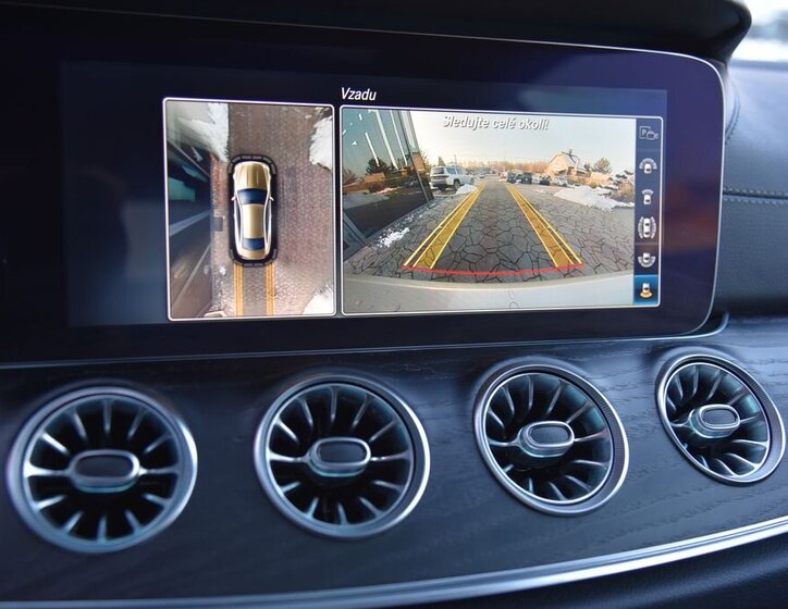 Mercedes-Benz Třídy E 31