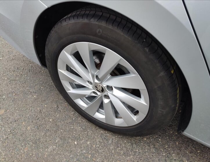 Škoda Octavia Liftback 1,5 l 110 kw