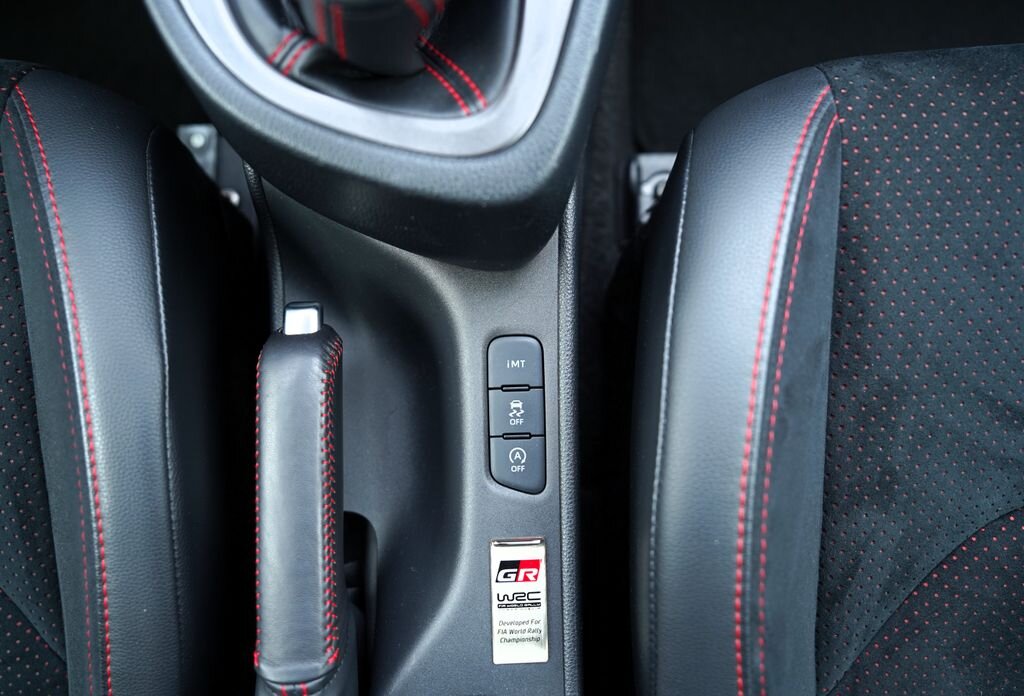 Toyota Ostatní Hatchback 1,6 l 192 kw