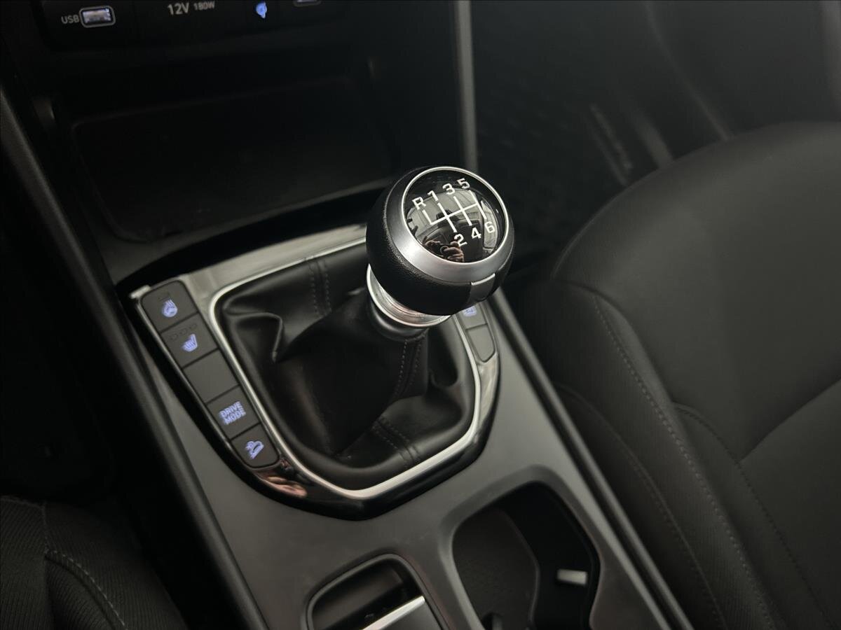 Hyundai Tucson SUV / Terénní 1,6 l 132 kw