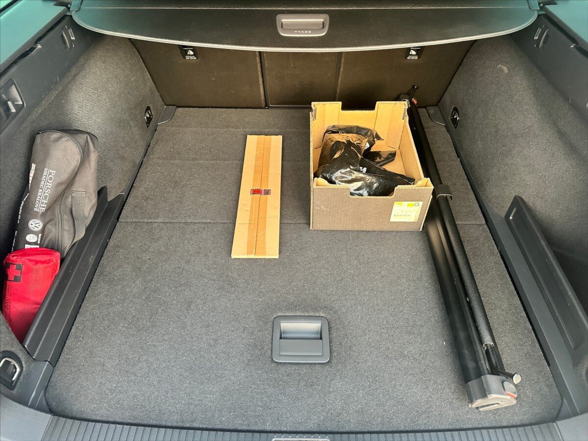 Volkswagen Passat Kombi 2,0 l 110 kw