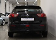 Mitsubishi Lancer Liftback 1,6 l 86 kw