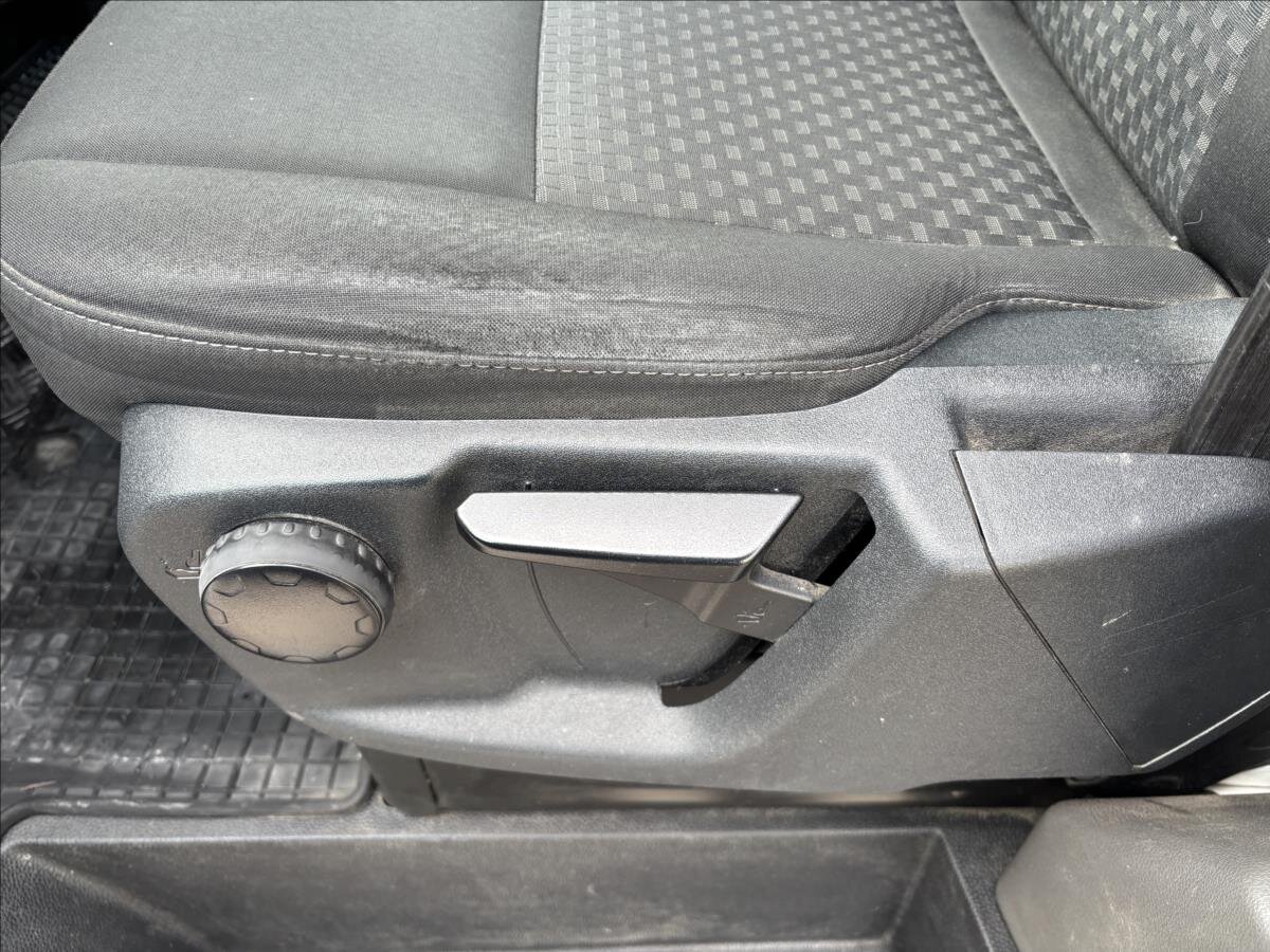 Ford Transit Skříň 2,0 l 77 kw