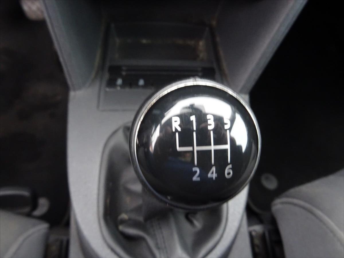 Volkswagen Touran MPV 1,2 l 77 kw