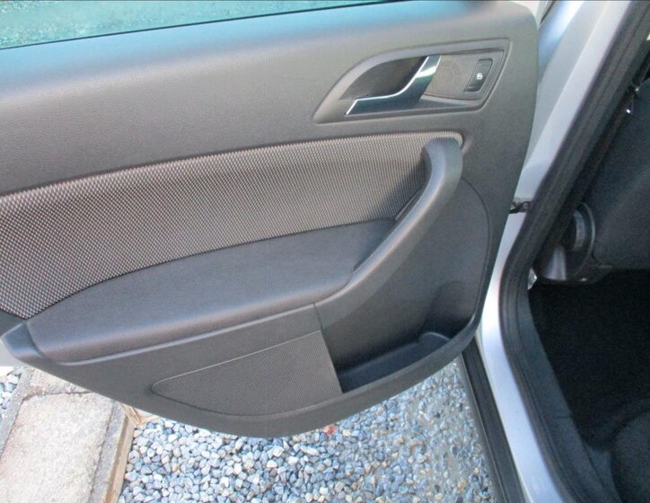 Škoda Yeti SUV / Terénní 1,2 l 77 kw