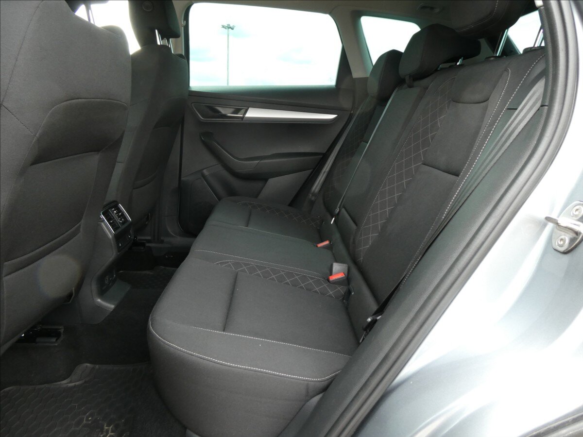 Škoda Karoq SUV / Terénní 2,0 l 110 kw