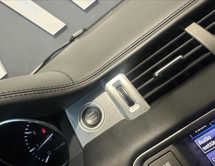 Land Rover Range Rover Evoque 33