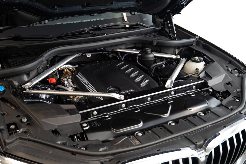 BMW X5 SUV / Terénní 3,0 l 250 kw