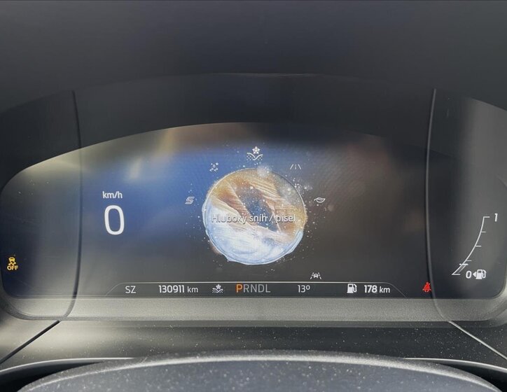 Ford Kuga SUV / Terénní 1,5 l 88 kw