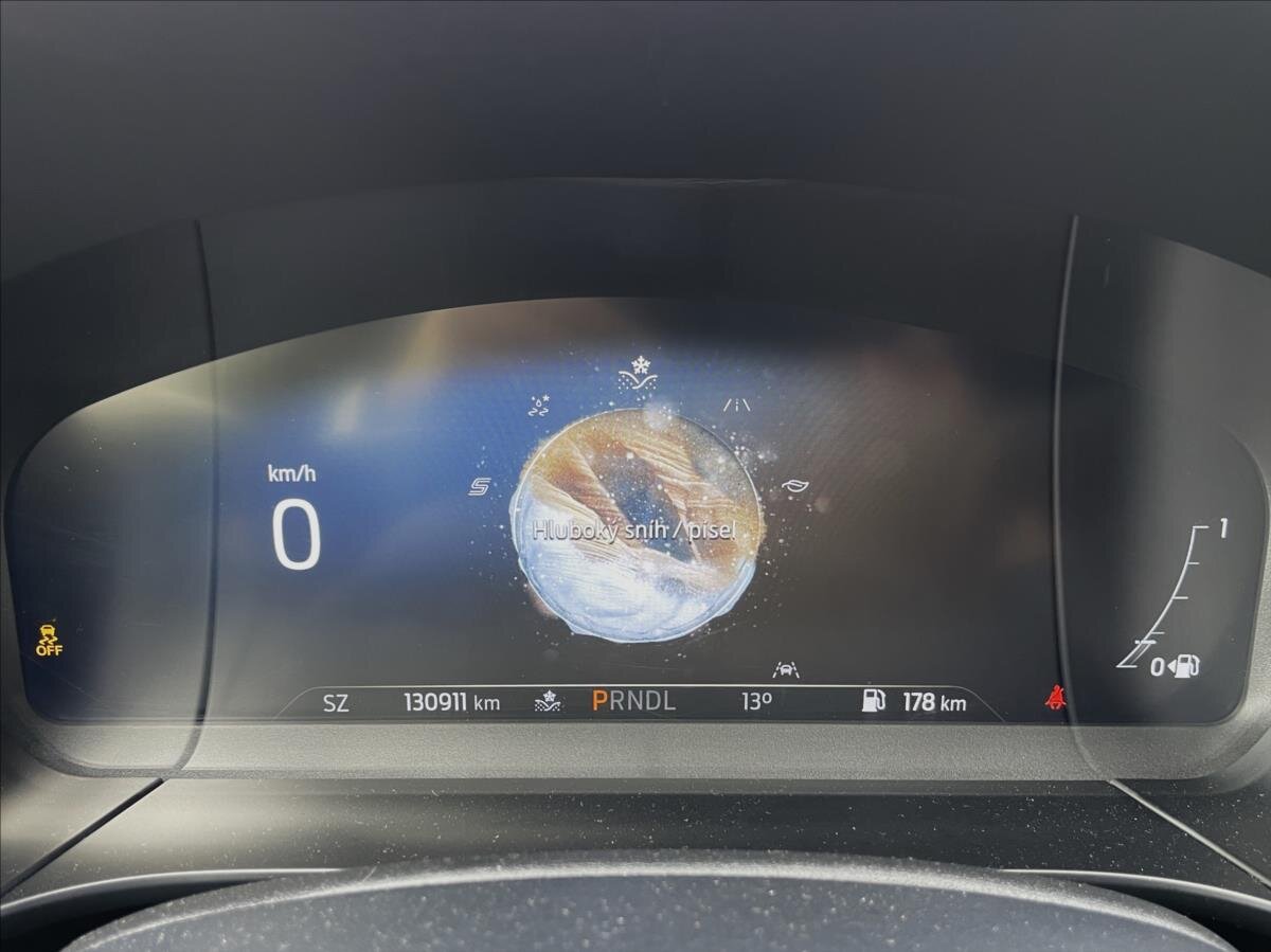 Ford Kuga SUV / Terénní 1,5 l 88 kw