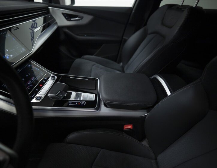 Audi Q7 SUV / Terénní 3,0 l 210 kw