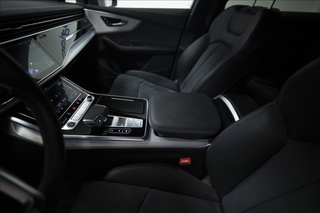 Audi Q7 SUV / Terénní 3,0 l 210 kw