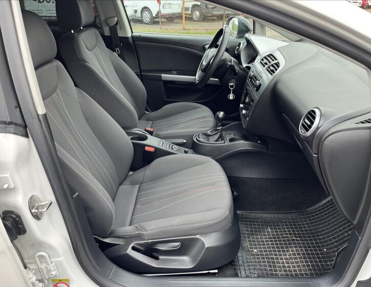 Seat Leon Hatchback 2,0 l 103 kw