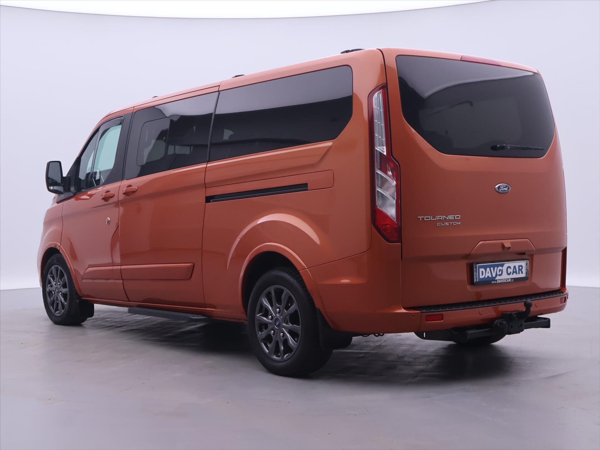 Ford Tourneo Custom Kombi 2,0 l 125 kw