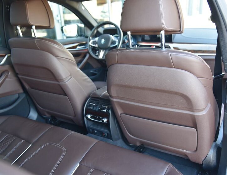 BMW Řada 5 Sedan / Limuzína 4,4 l 340 kw