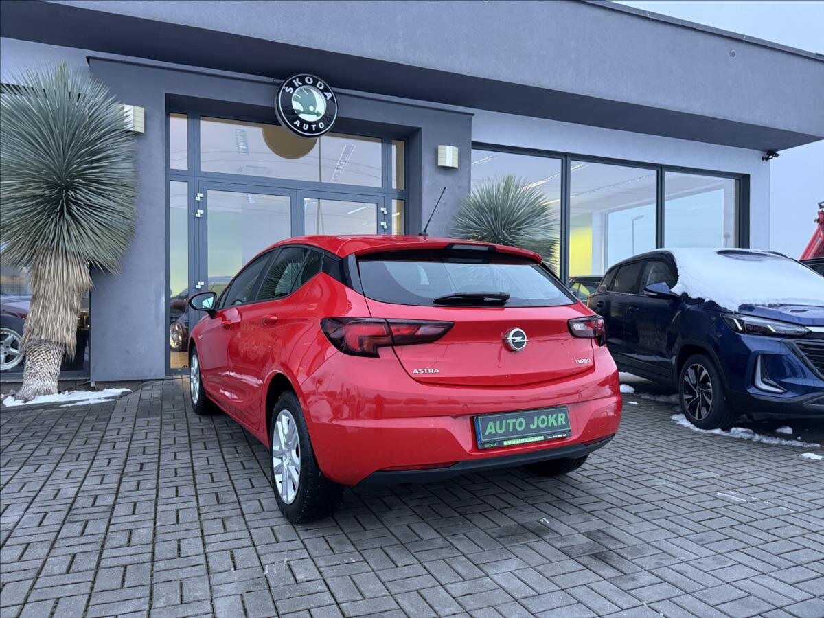 Opel Astra Hatchback 1,4 l 92 kw