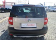 Škoda Yeti SUV / Terénní 1,2 l 77 kw