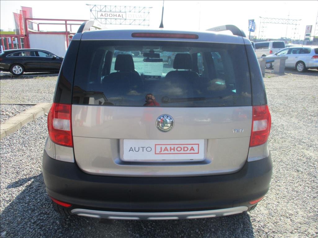 Škoda Yeti SUV / Terénní 1,2 l 77 kw