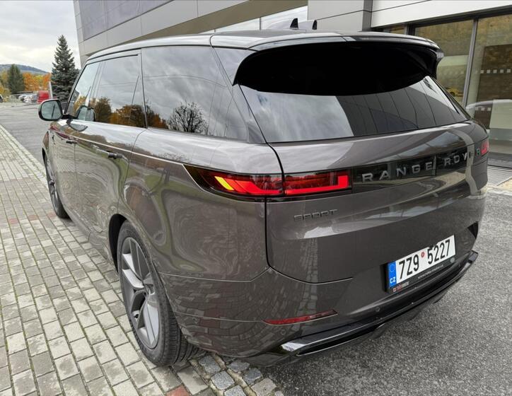 Land Rover Range Rover Sport 10