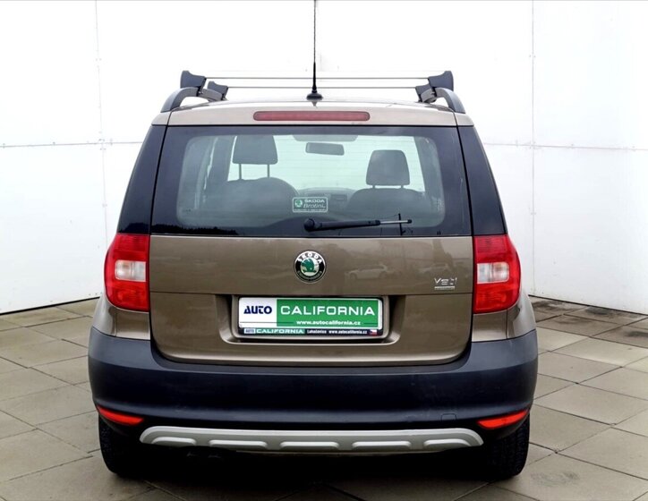 Škoda Yeti SUV / Terénní 1,6 l 77 kw