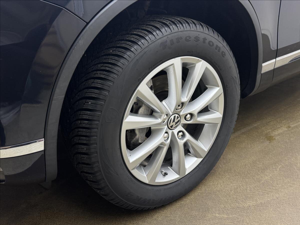 Volkswagen Touareg SUV / Terénní 3,0 l 193 kw