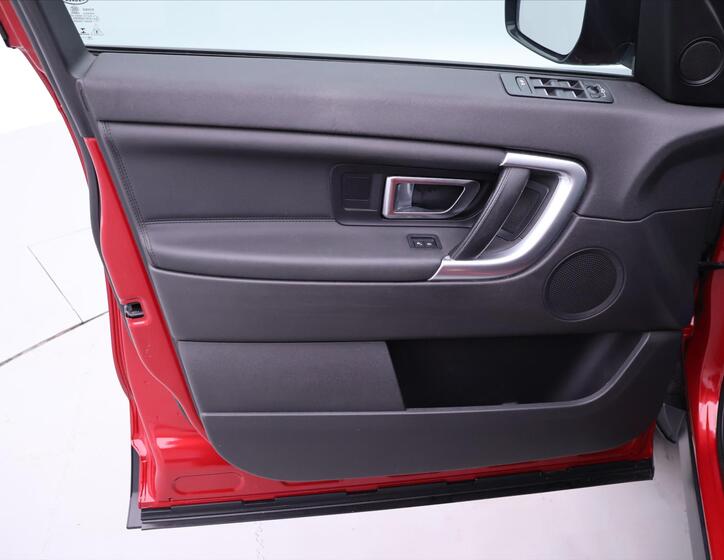 Land Rover Discovery 11