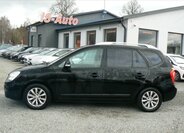 KIA Carens Hatchback 1,6 l 94 kw