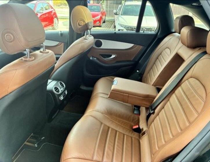 Mercedes-Benz GLC SUV / Terénní 3,0 l 270 kw