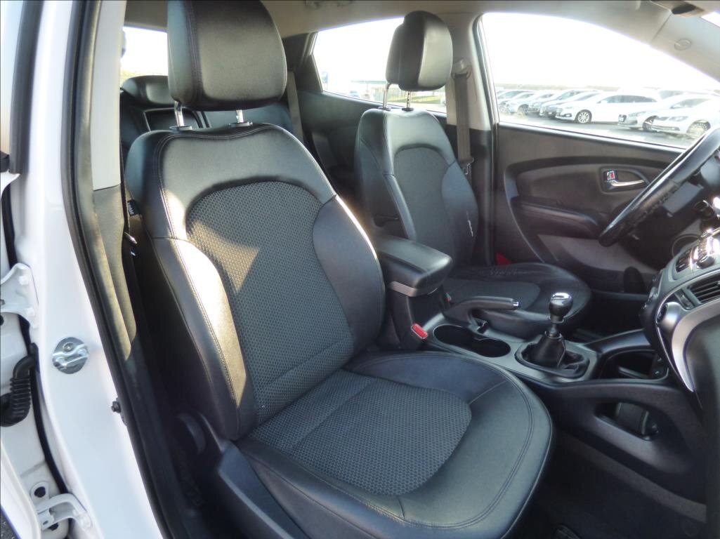 Hyundai ix35 SUV / Terénní 1,6 l 99 kw