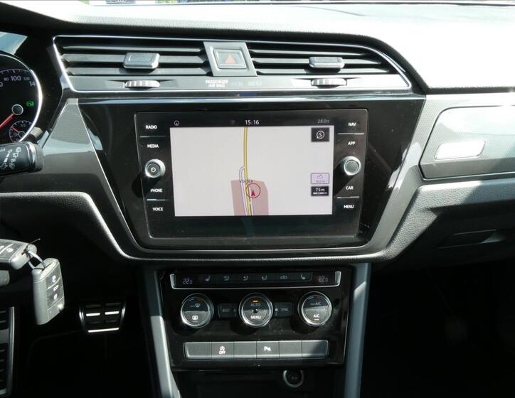 Volkswagen Touran 30