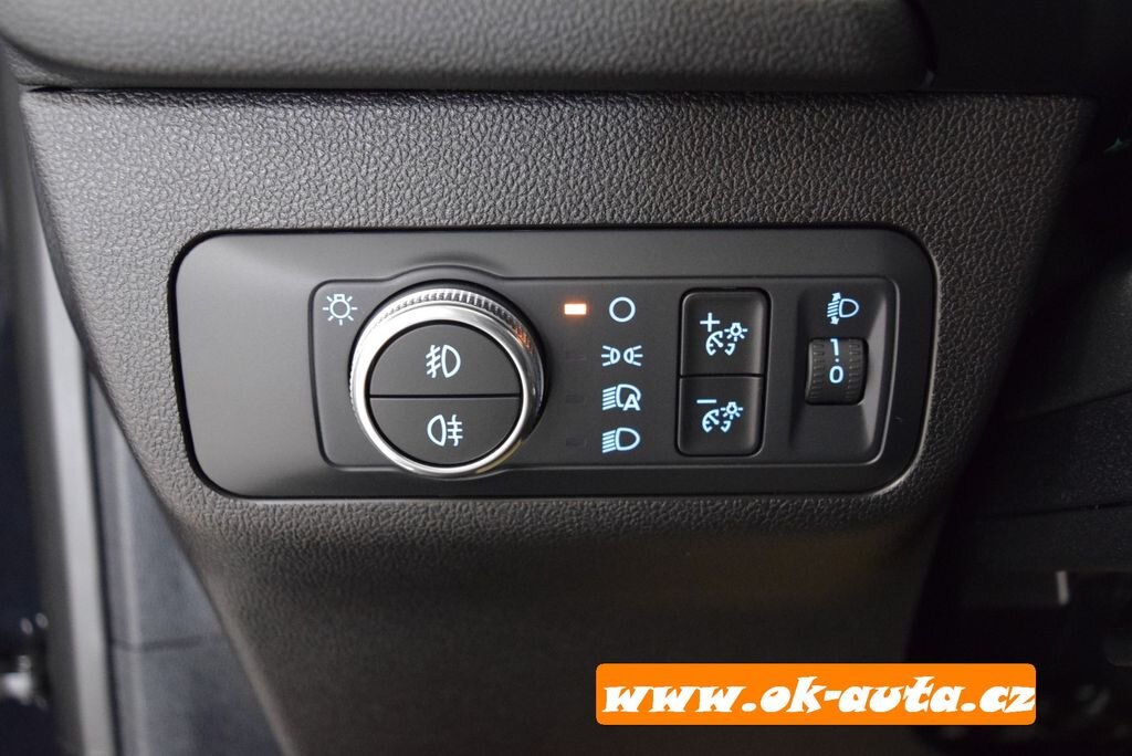 Ford Kuga SUV / Terénní 2,5 l 112 kw