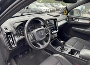 Volvo XC40 9