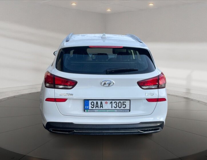 Hyundai i30 Kombi 998,0 88 kw