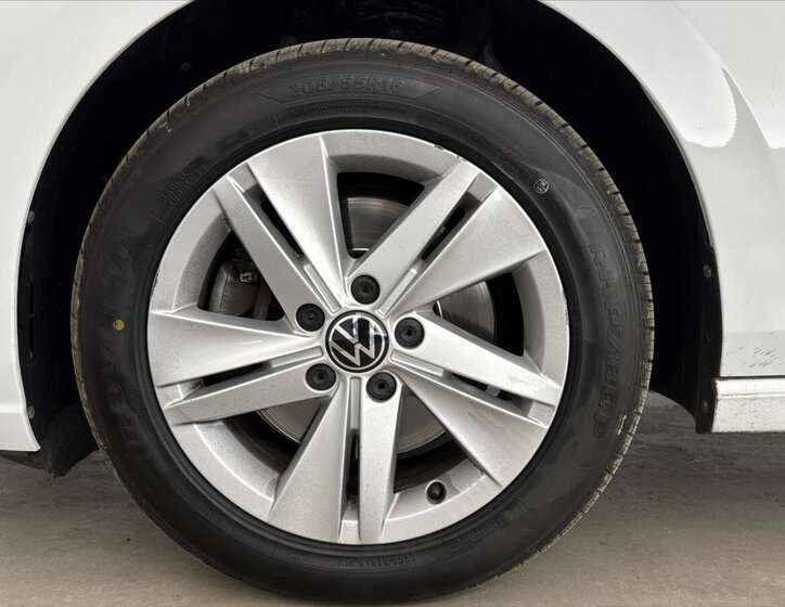 Volkswagen Golf Kombi 2,0 l 85 kw