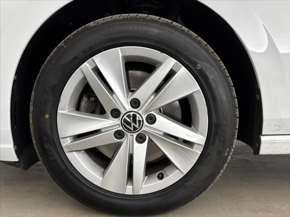 Volkswagen Golf Kombi 2,0 l 85 kw