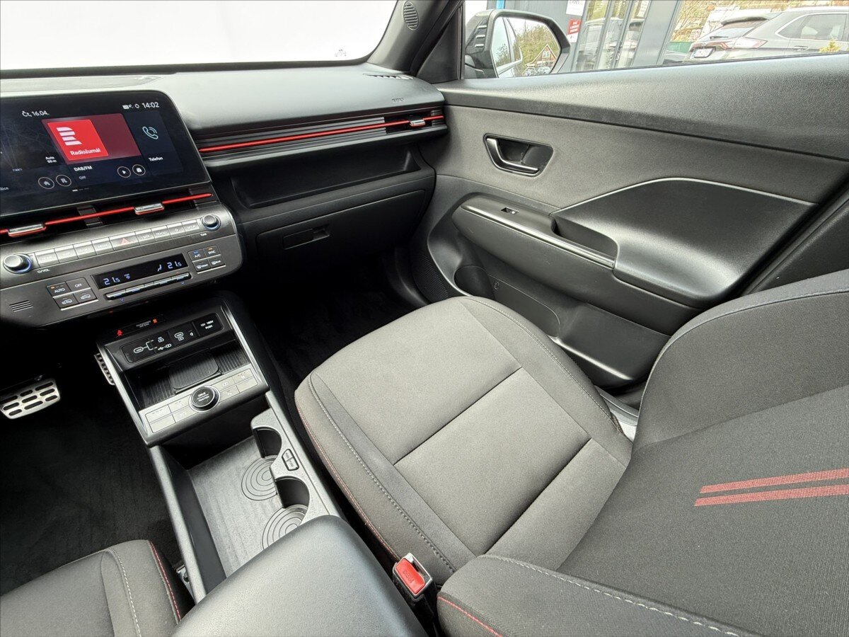 Hyundai Kona SUV / Terénní 1,6 l 145 kw