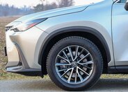 Lexus NX 450h plus SUV / Terénní 2,5 l 136 kw