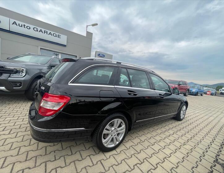 Mercedes-Benz Třídy C 8