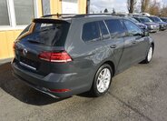 Volkswagen Golf Kombi 2,0 l 110 kw