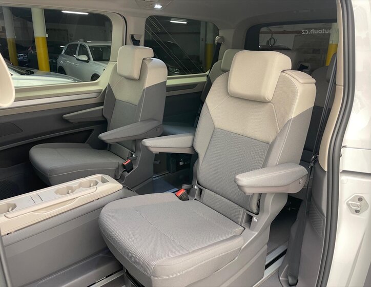 Volkswagen Multivan Ostatní 2,0 l 110 kw