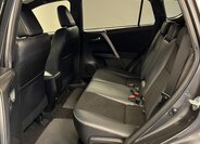 Toyota RAV4 SUV / Terénní 2,0 l 112 kw