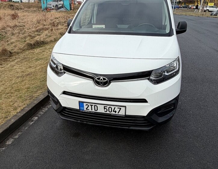 Toyota ProAce MPV 1,5 l 96 kw