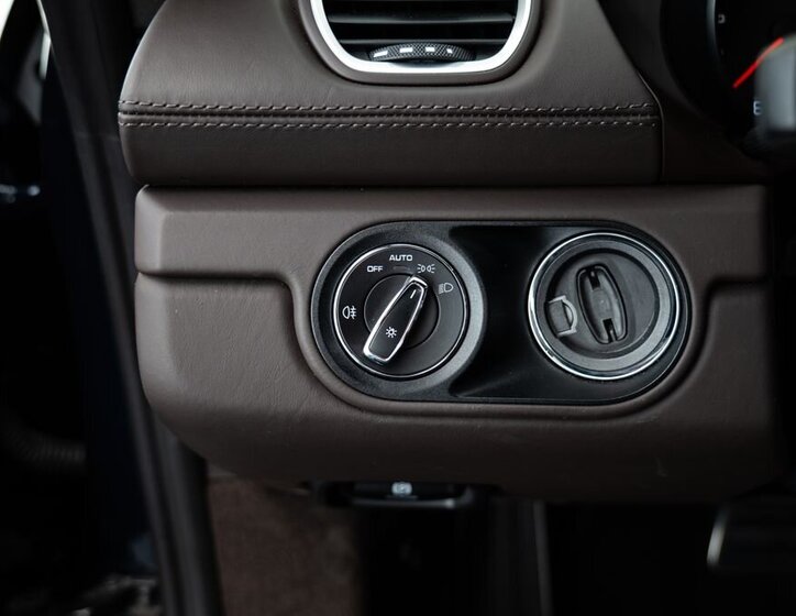 Porsche Cayman Kupé 2,5 l 257 kw