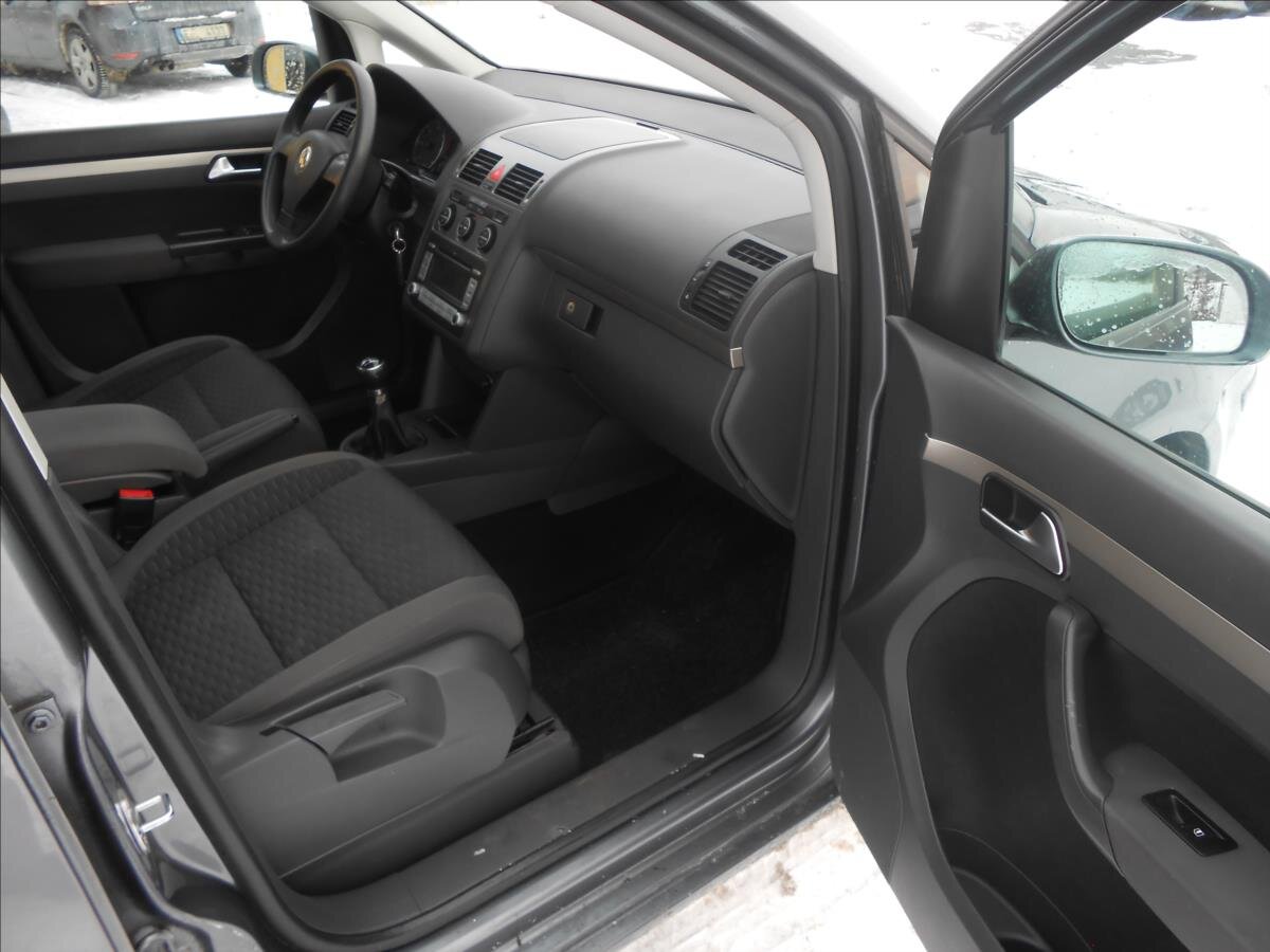 Volkswagen Touran MPV 2,0 l 103 kw