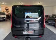 Ford Tourneo Custom 8